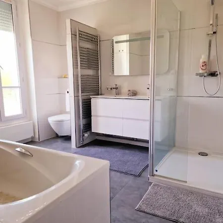 Grande Maison En Bords De Marne - 25 Min De Paris Créteil Buitenkant foto