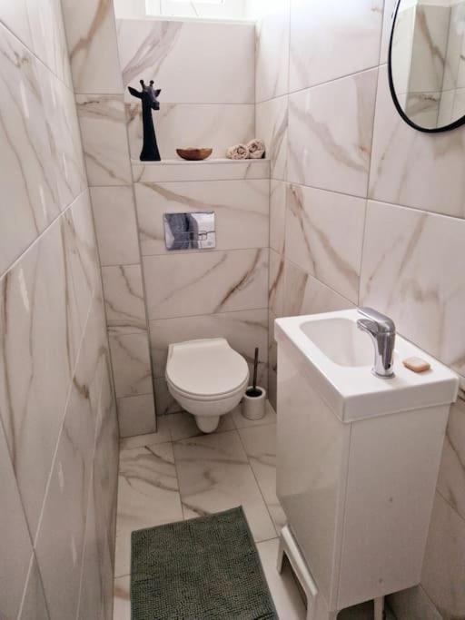 Grande Maison En Bords De Marne - 25 Min De Paris Hébergement de vacances *